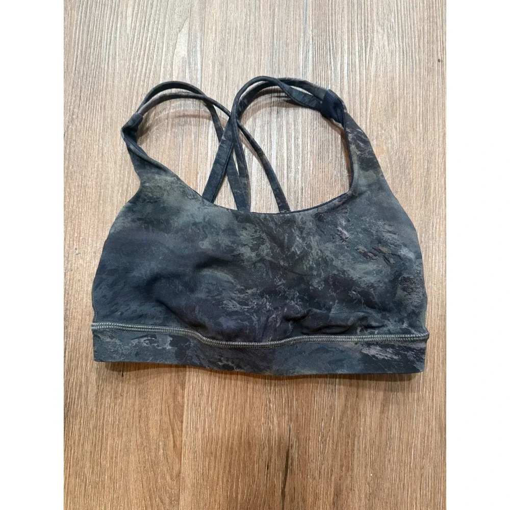 Lululemon Energy Bra Camo‎ Print Support Athletic Gym Workout Fitness Women 4
